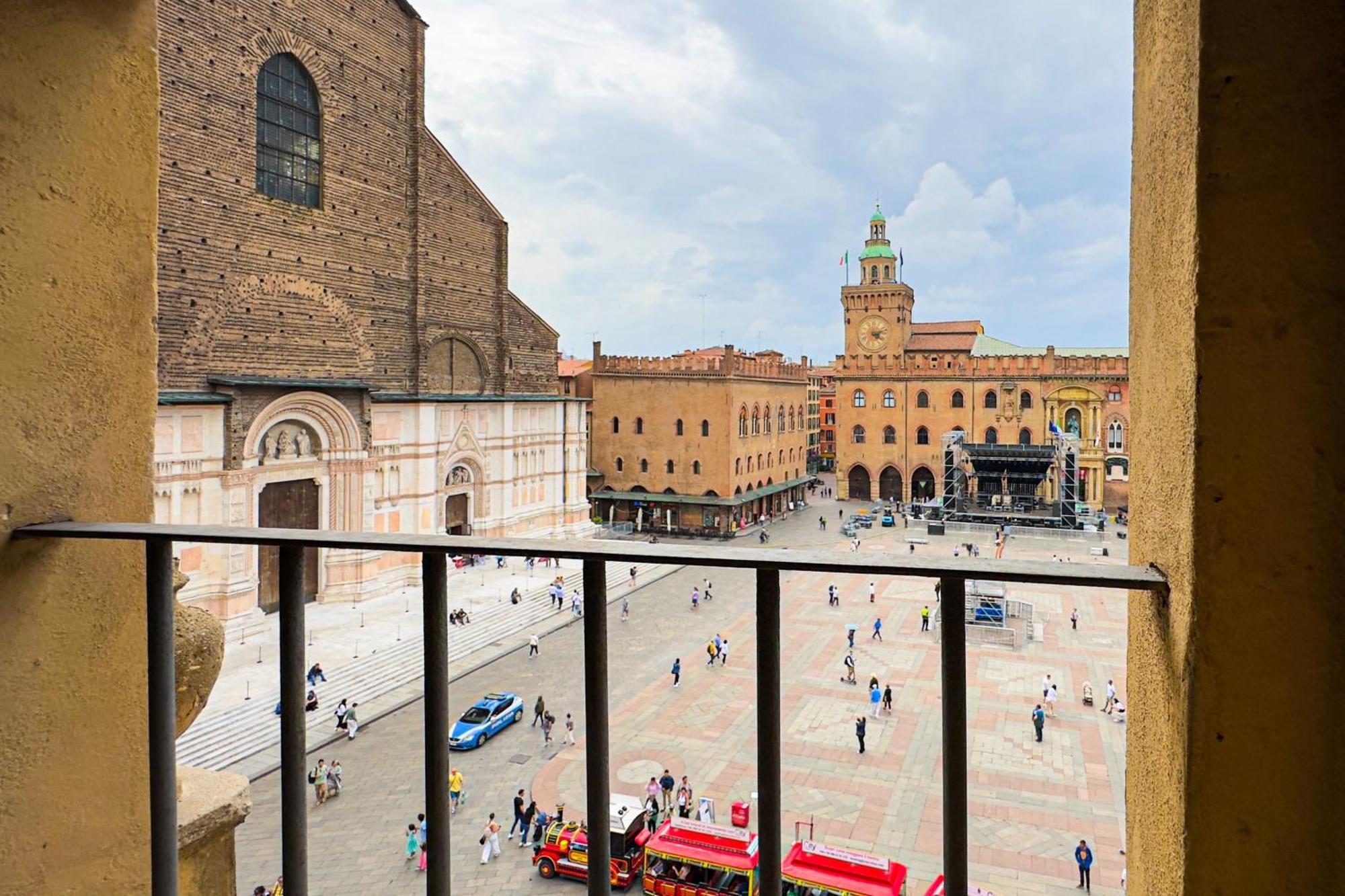 Immobo Domus - Piazza Maggiore View Bolonia Exterior foto